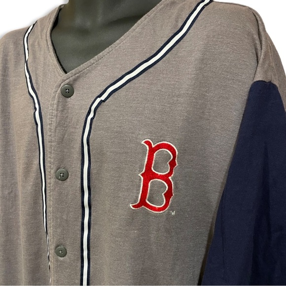 Vintage 90s Boston Red Sox Jersey / T-Shirt - Picture 4 of 4